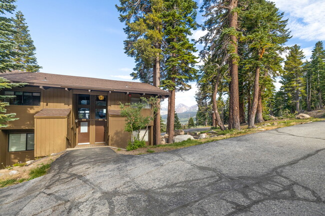 Foto del edificio - 94 John Muir Rd