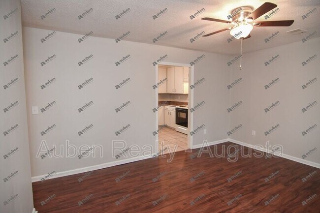 Building Photo - 4103 Mack Ln