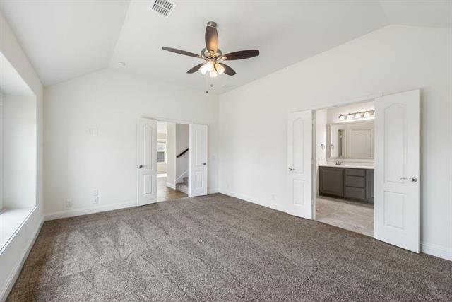 Building Photo - 804 Sedona St