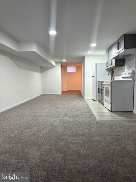 Foto del edificio - 6355 Hegerman St