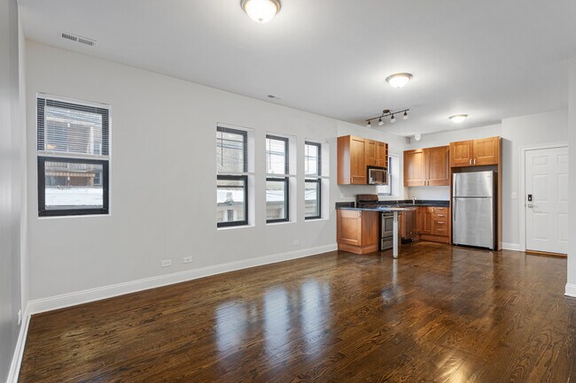 Foto del edificio - 7530 N Seeley Ave