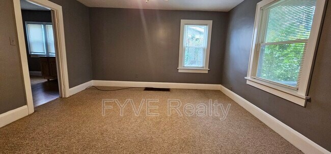 Foto del edificio - 5154 13th St SW