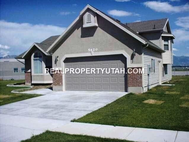 Foto del edificio - 4 Bedroom 3 Bath Home Available in Hooper