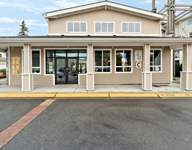 Building Photo - 14915 38th Dr SE