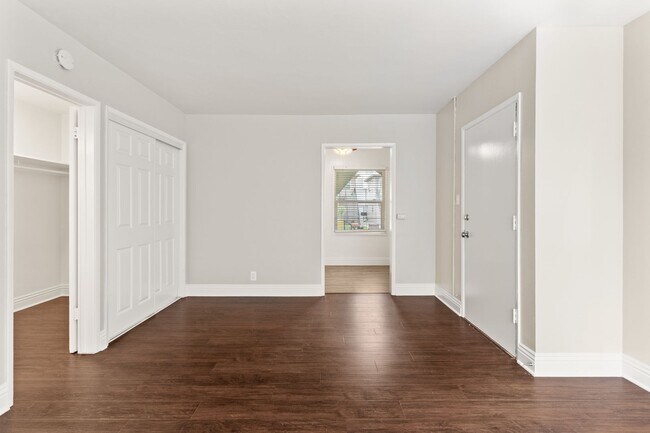 Building Photo - 201-209 E 12th Street