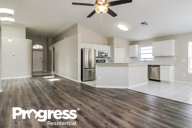 Building Photo - 13519 White Elk Loop