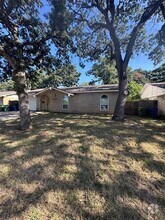 Building Photo - 1067 Winterwood Dr