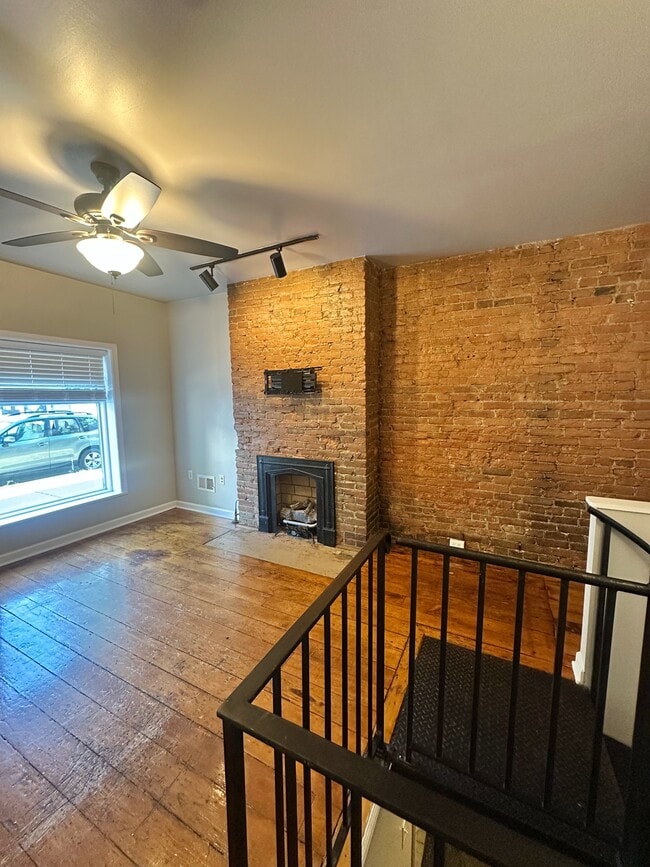 Photo - 1016 Bingham St (Pittsburgh, PA) Townhome
