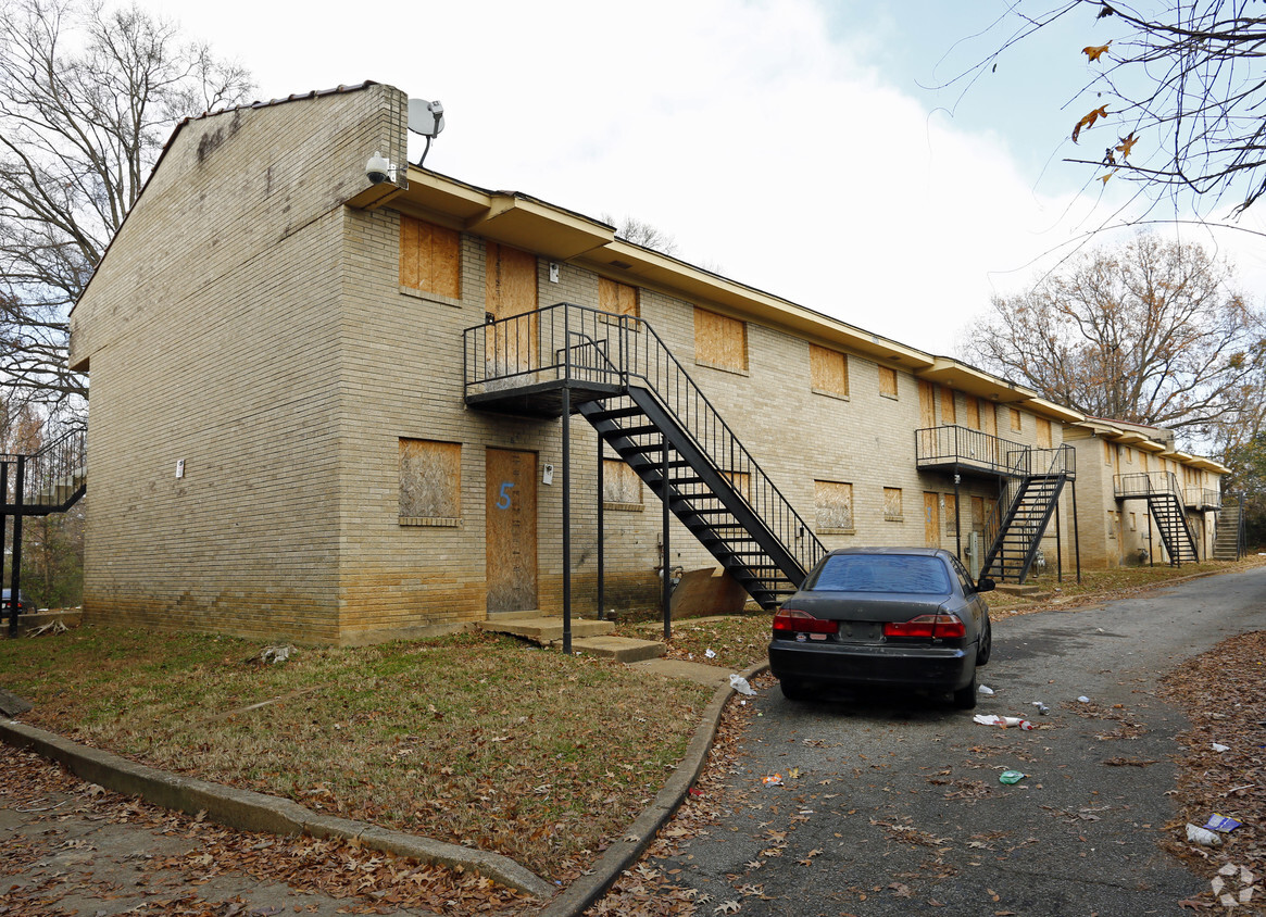 Foto del edificio - Hilltop Apartments