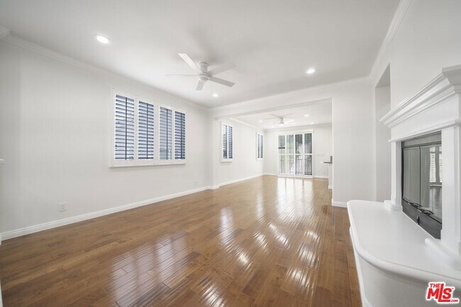 Foto del edificio - 13826 Monterey Ln