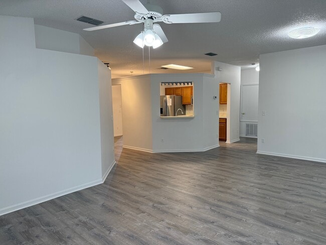 Photo - 1814 Windsor Oak Dr House