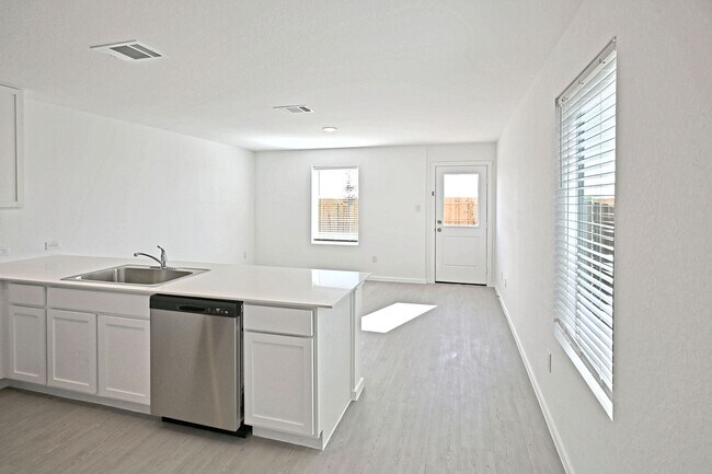 Building Photo - 11806 Bluebell Rdg