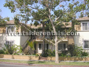 Foto del edificio - 361 S Rexford Dr