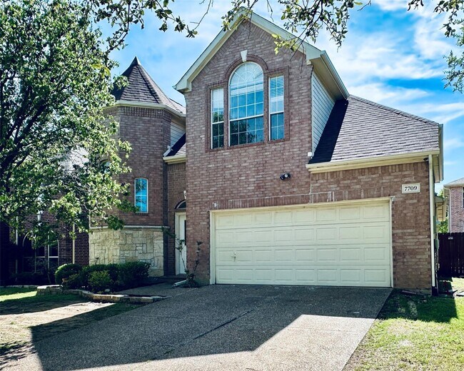 Building Photo - 7709 Brookview Court
