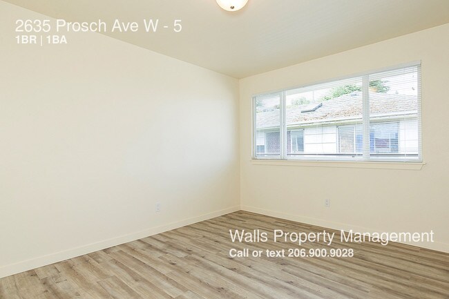 Foto del edificio - 2635 Prosch Ave W