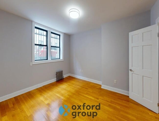 Building Photo - 2 bedroom in New York NY 10002