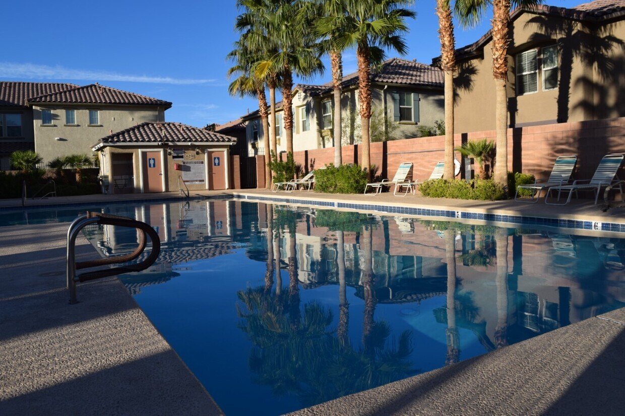 Foto principal - 6250 W Arby Ave