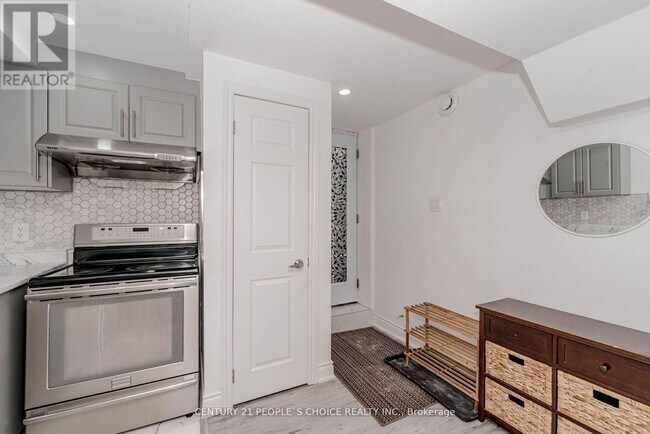 Building Photo - 29 Jessop Dr
