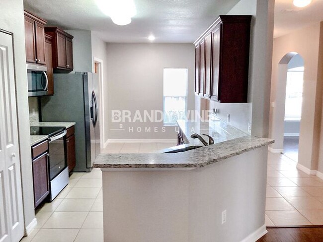 Building Photo - MOVE IN SPECIAL!! $1000 OFF JUNE Rent with...