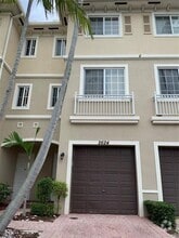 Building Photo - 2624 SW 81st Terrace