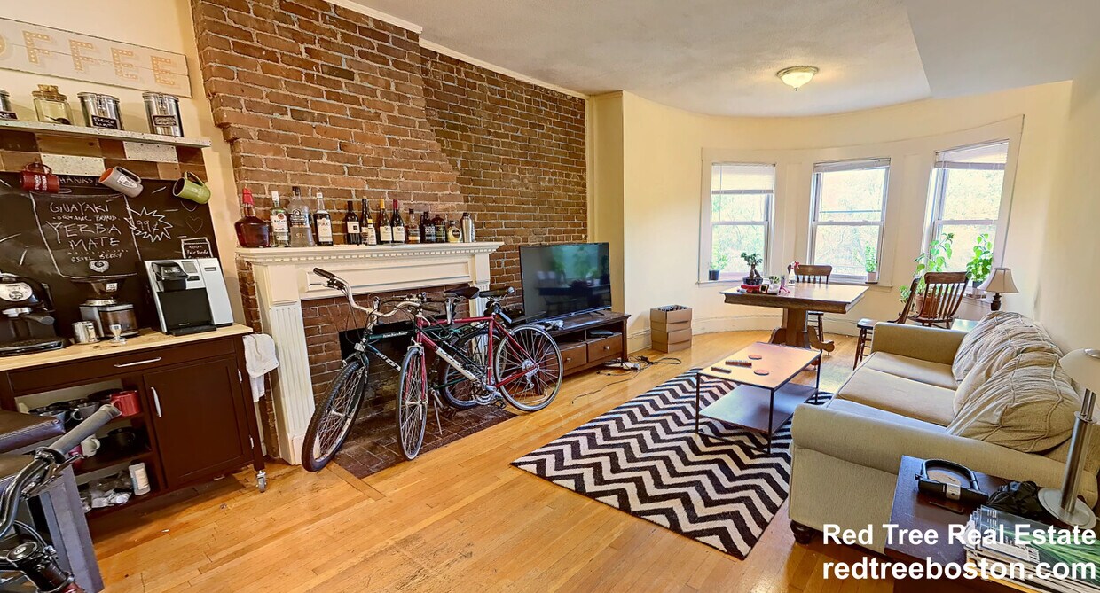 Foto principal - 1402 Beacon St