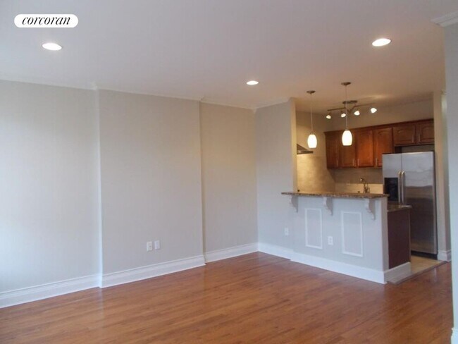 Foto del edificio - 361 St Marks Ave