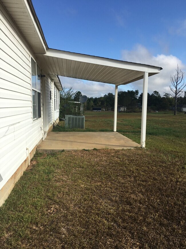 Building Photo - Occupied: Coming Soon!