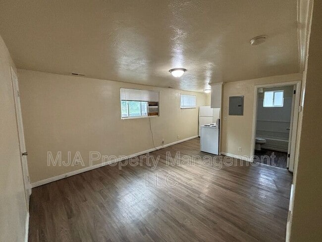 Photo - 1379 W 900 S Apartment