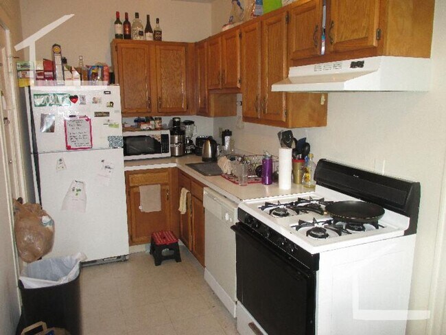 Foto del edificio - BU @ Packard's Corner 3-bed SEPT-2026