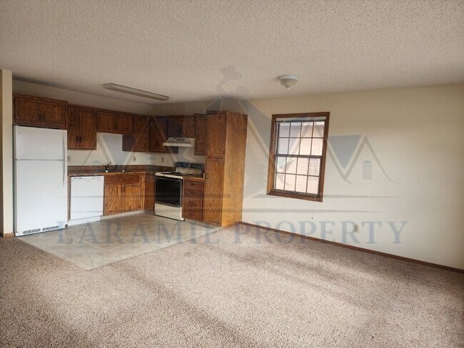 Building Photo - 1717 Fetterman Dr