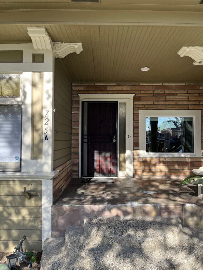 Foto del edificio - Beautiful 4 Bedroom, 2 Bath Home in Downtown San Jose