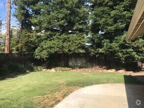 Building Photo - 288 Wildberry Dr