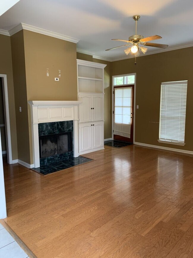 Building Photo - Meadow Wood Park Home