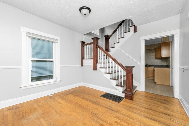 Foto del edificio - 1314 Oak St