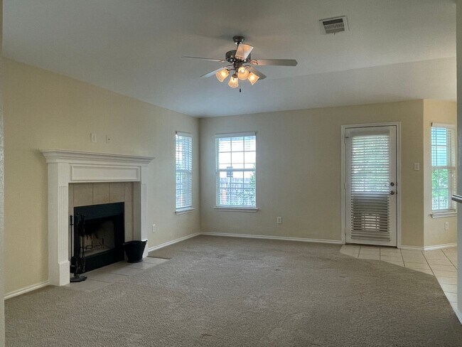 Foto del edificio - 3 BEDROOM, BELTON ISD