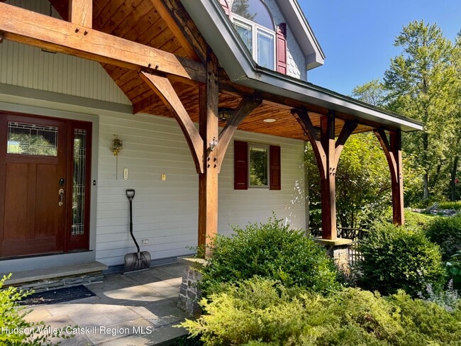 Building Photo - 66 Fiddlehead Ln