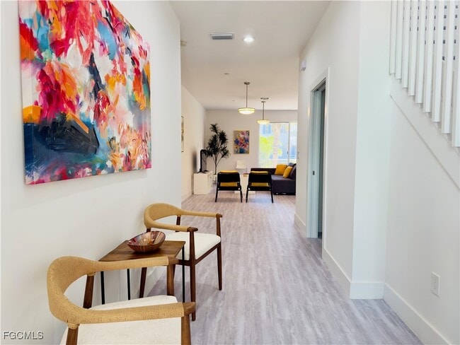 Foto del edificio - 5865 Shell Cove Drive