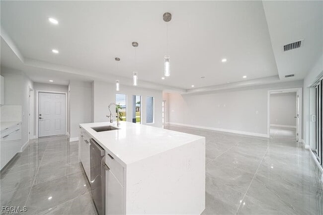 Foto del edificio - 317 NW 13th Terrace