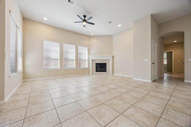 Foto del edificio - 1515 Ralston Branch Way