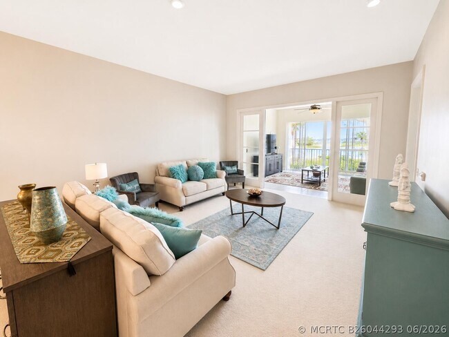 Foto del edificio - 35 Harbour Isle Dr W