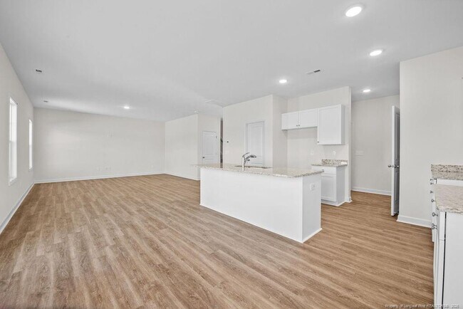 Foto del edificio - 544 Ashley Hts Dr