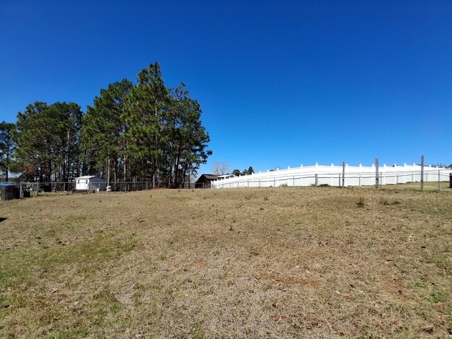 Building Photo - 2907 Lander Ct