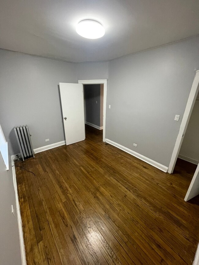 Photo - 543 E 80th St Apartment
