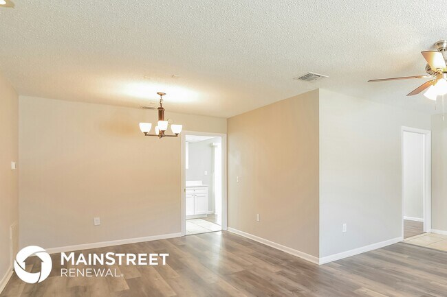 Foto del edificio - 1870 Tigerwood Ct