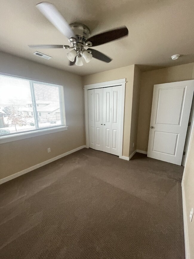 Building Photo - 4022 Sunstone St