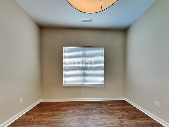 Foto del edificio - 4871 Altair Ct