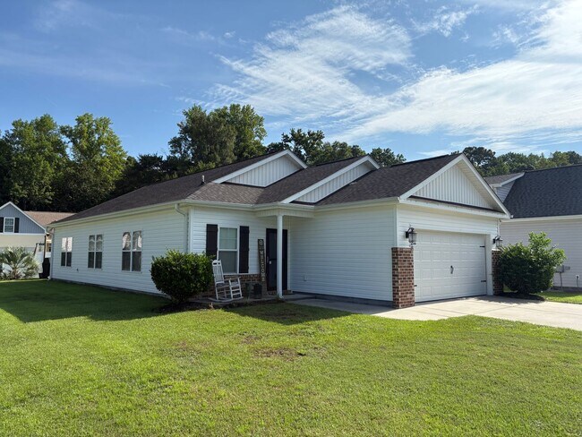 Foto del edificio - 292 Clearwater Dr