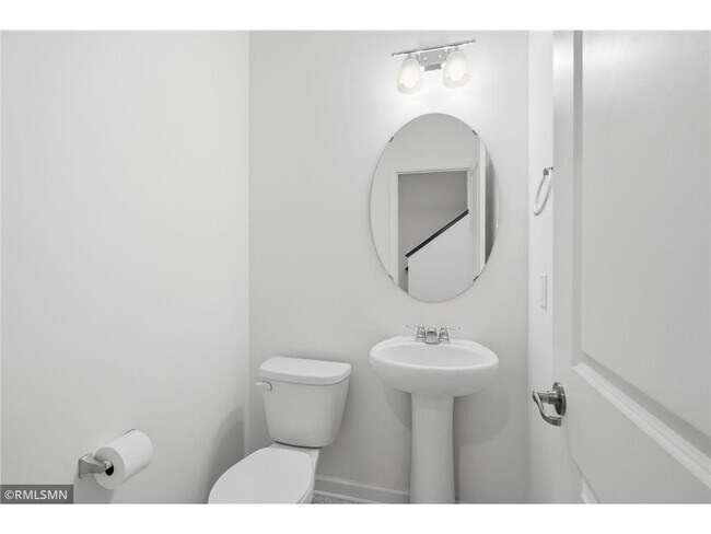 Foto del edificio - 9669 4th St Ln N