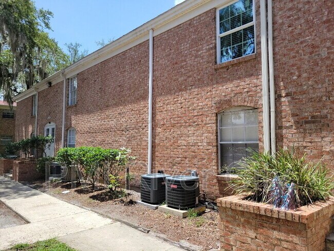 Foto del edificio - 5201 Atlantic Blvd