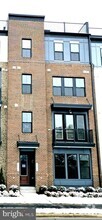 Building Photo - 43400 Farringdon Sq